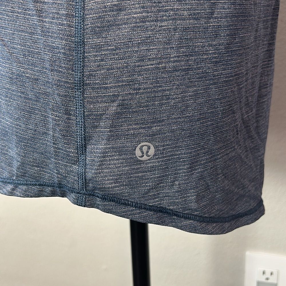 Lululemon Cool Racerback Blue Tank Top Size 8 - Picture 6 of 10